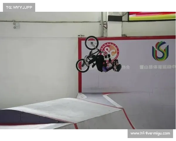 全国青少年U系列自由式小轮车锦标赛,选手腾空动作诠释青春活力